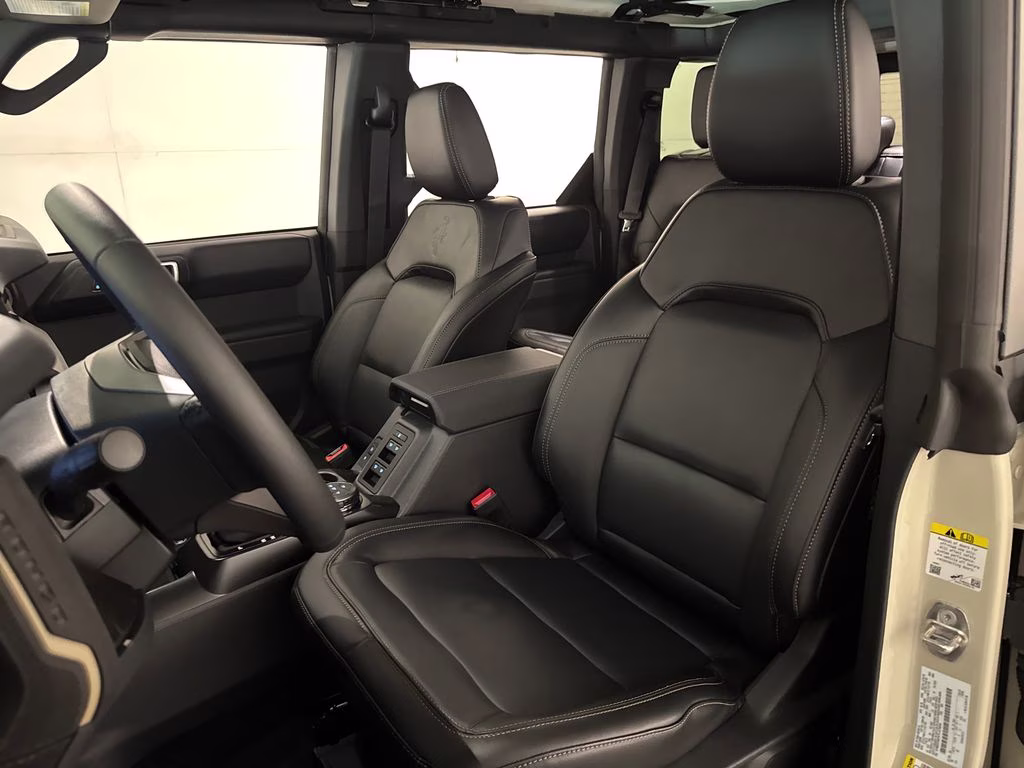 2026 Beige Ford Bronco Badlands 4X4 SUV