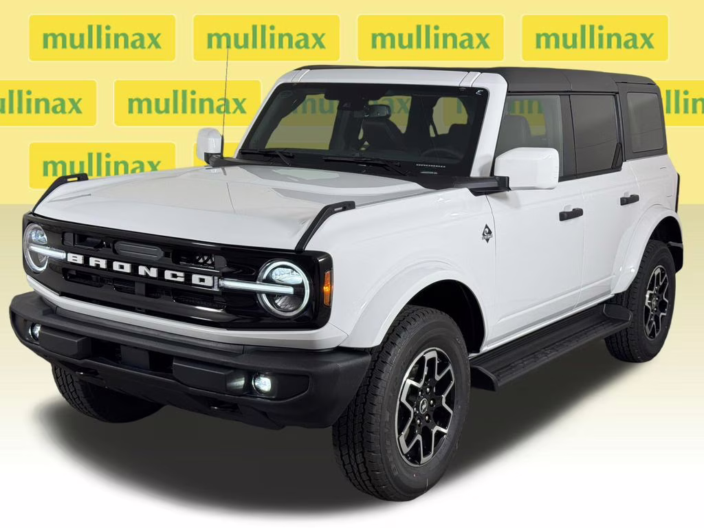 2026 Oxford White Ford Bronco Outer Banks 4X4 SUV