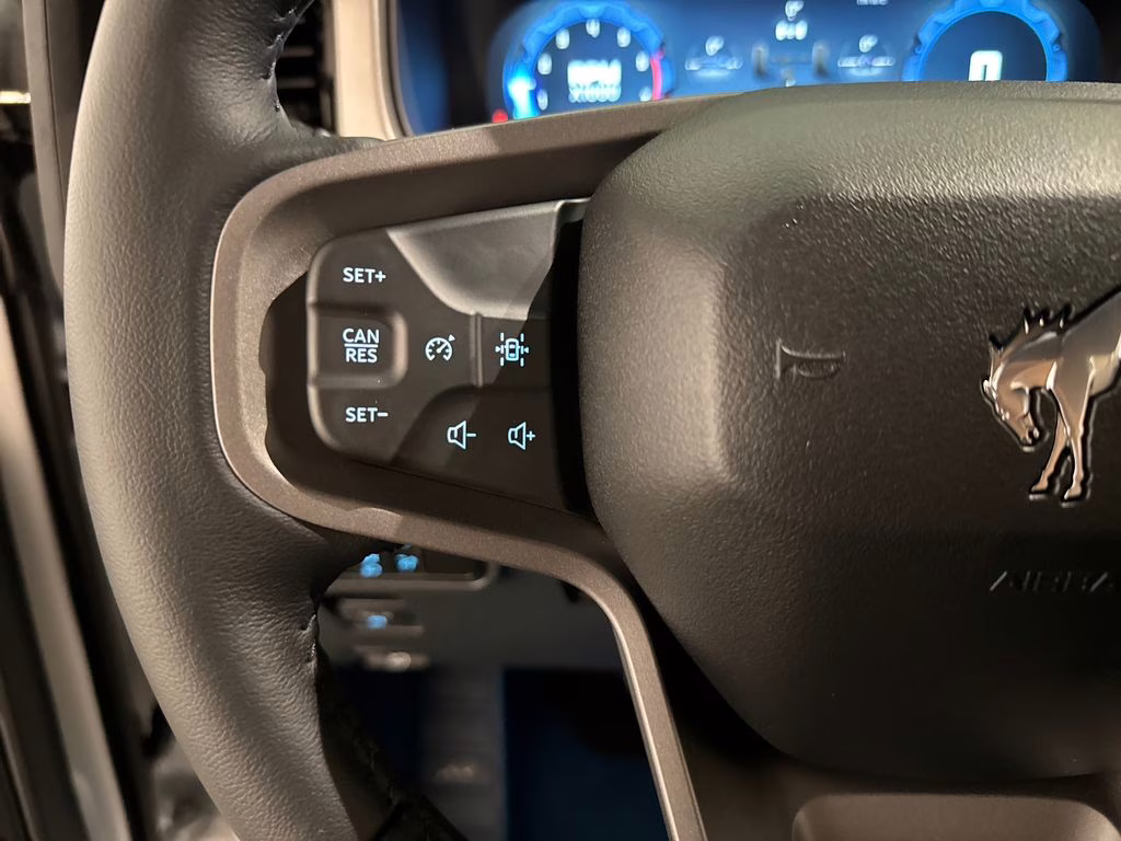 2026 Oxford White Ford Bronco Outer Banks 4X4 SUV