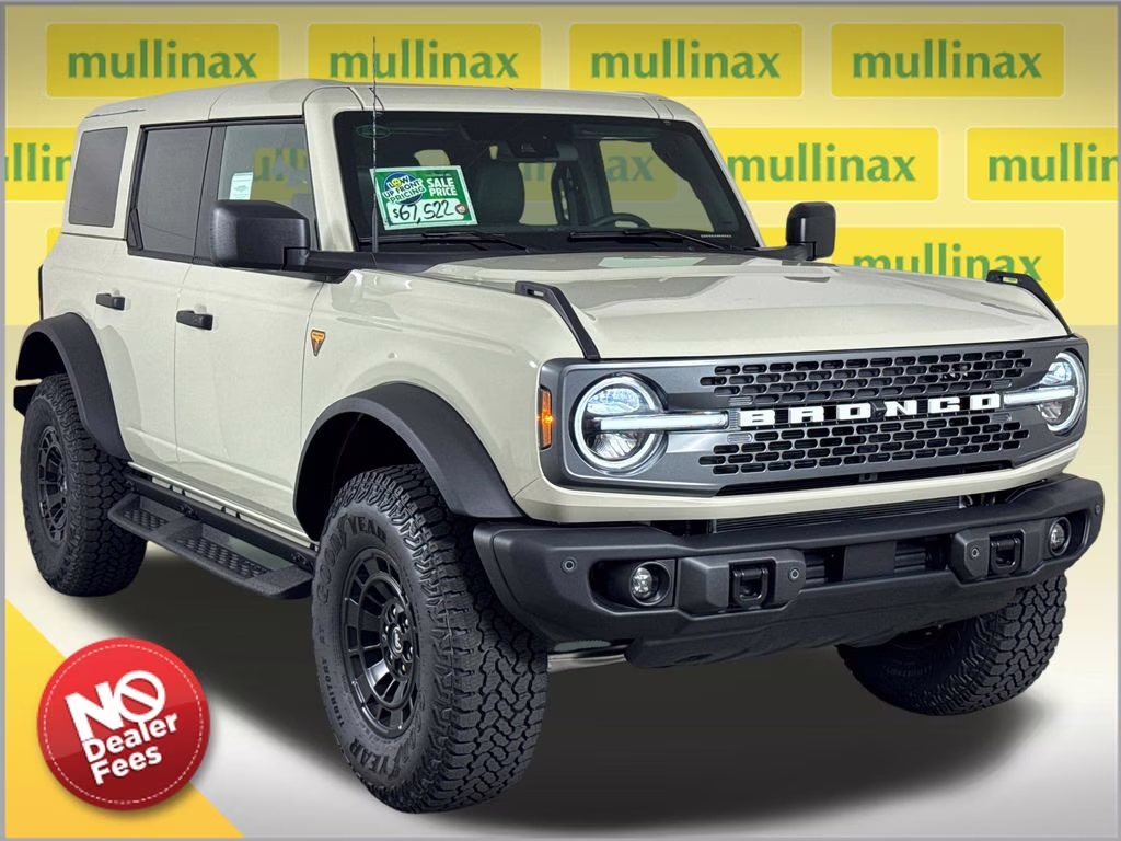 2026 Beige Ford Bronco Badlands 4X4 SUV
