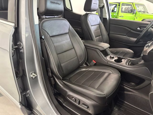 2023 Sterling Metallic GMC Acadia Denali AWD SUV