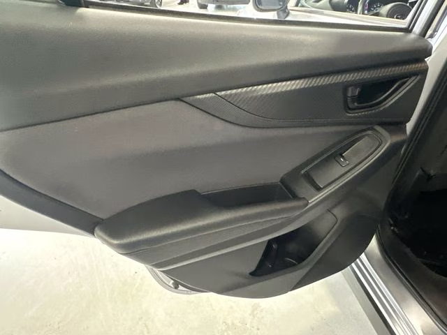 2021 Ice Silver Metallic Subaru Crosstrek Premium AWD SUV