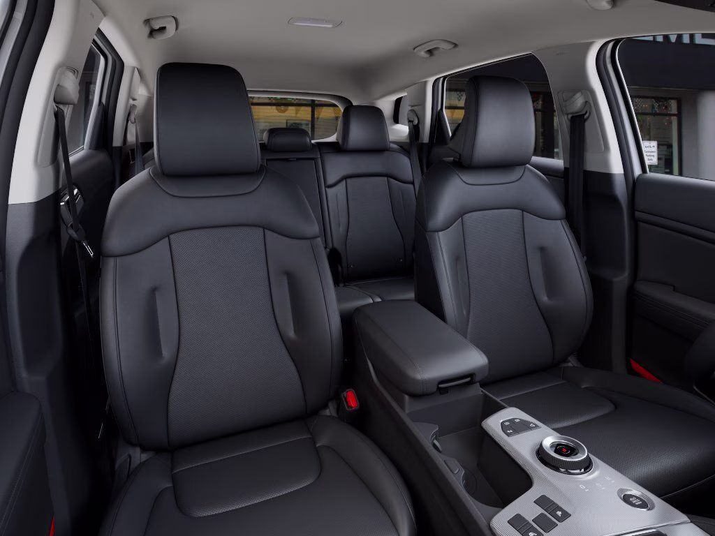 2026 Snow White Pearl Kia Sportage Hybrid EX AWD SUV