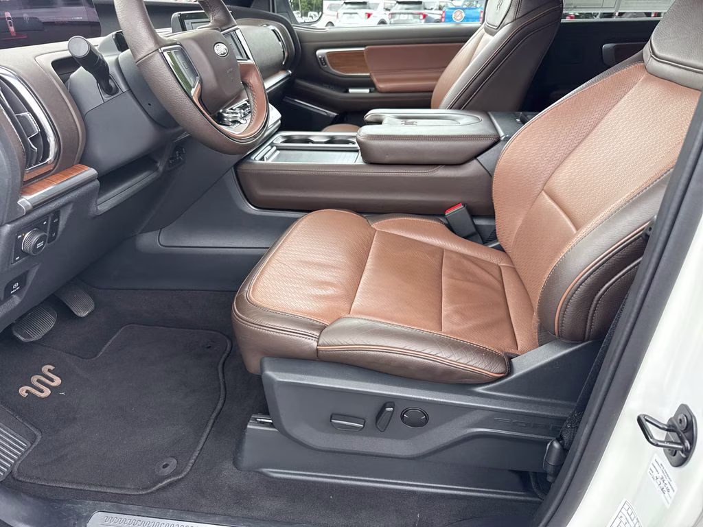 2025 Star White Metallic Tri-Coat Ford Expedition Max King Ranch 4X4 SUV
