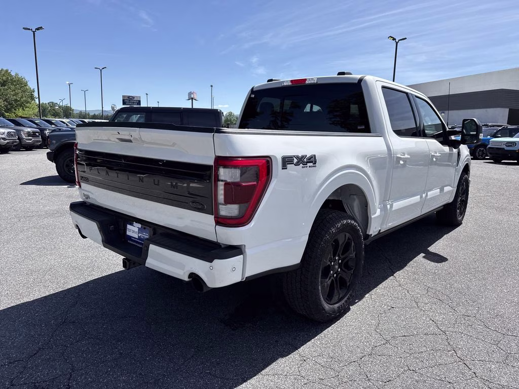 2023 Star White Metallic Tri-Coat Ford F-150 Platinum 4X4 Truck