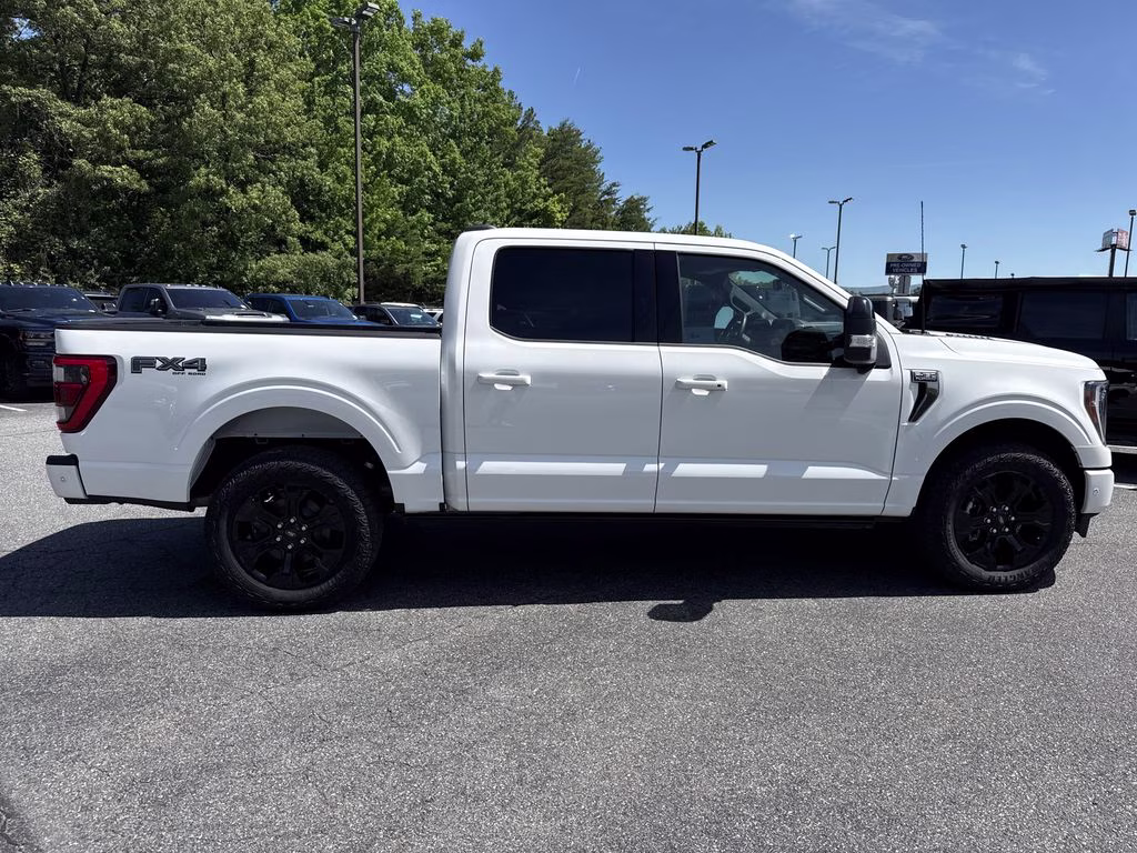 2023 Star White Metallic Tri-Coat Ford F-150 Platinum 4X4 Truck