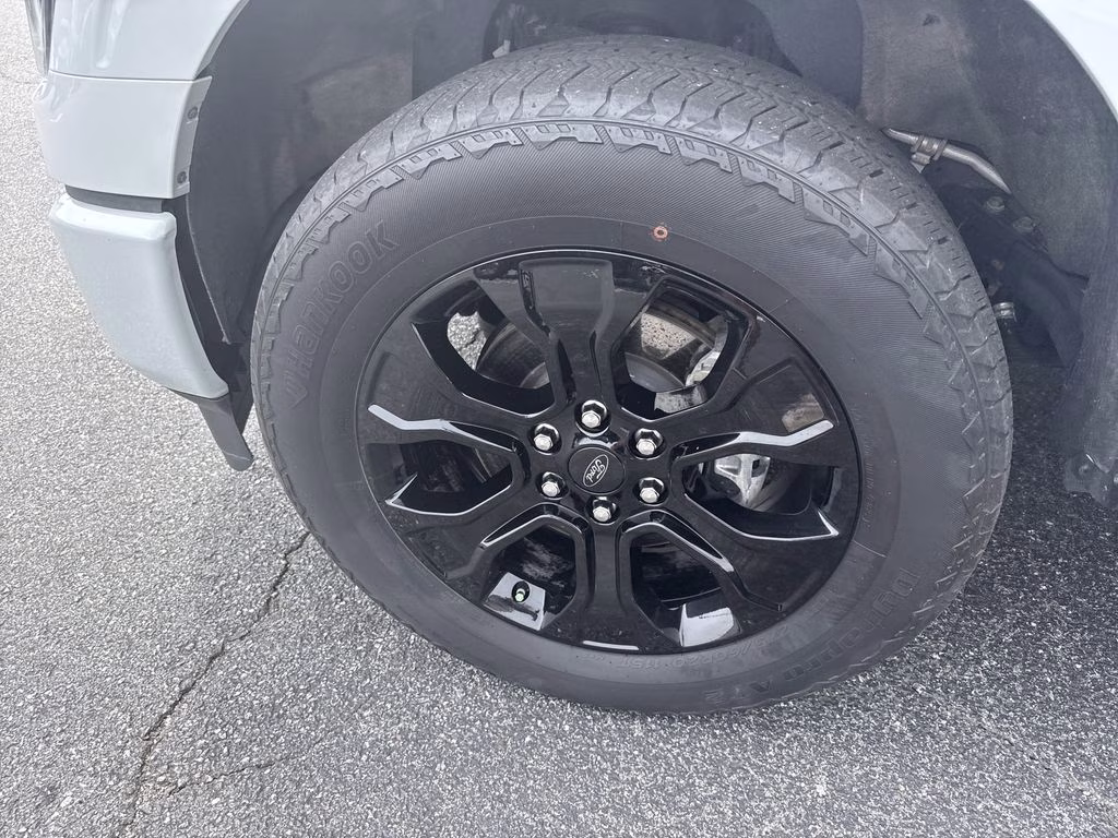 2023 Avalanche Ford F-150 Lariat 4X4 Truck