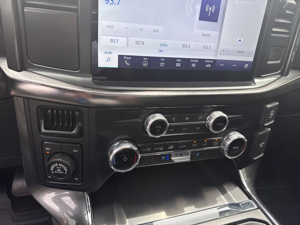 2023 Avalanche Ford F-150 Lariat 4X4 Truck