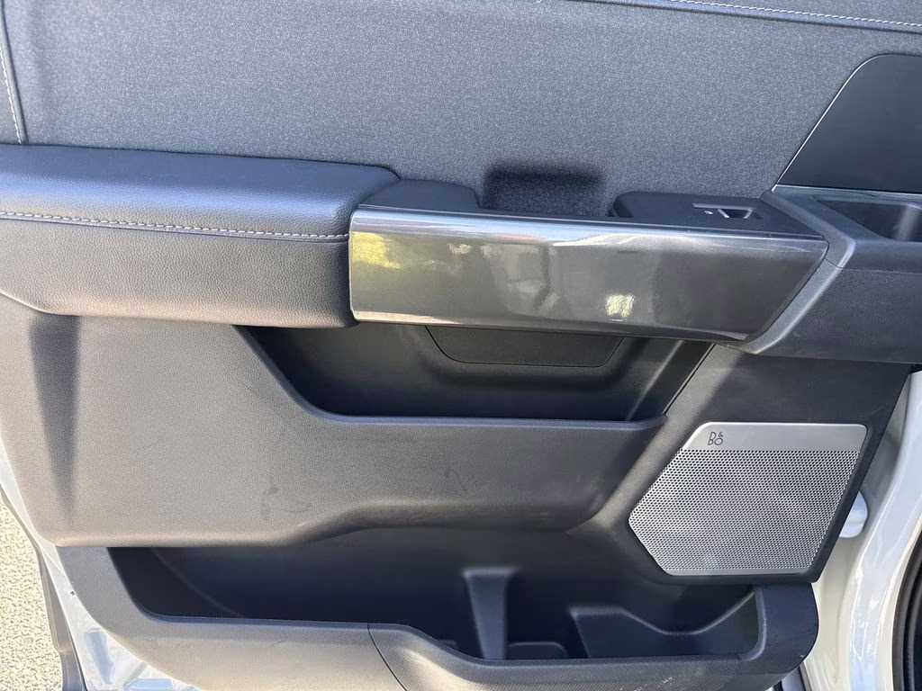 2023 Avalanche Ford F-150 Lariat 4X4 Truck