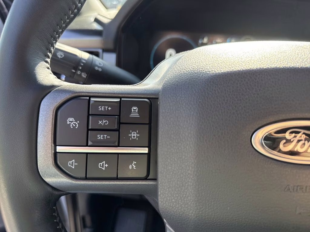 2023 Avalanche Ford F-150 Lariat 4X4 Truck