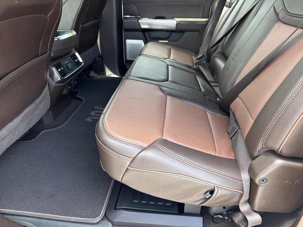 2023 Star White Metallic Tri-Coat Ford F-150 King Ranch 4X4 Truck
