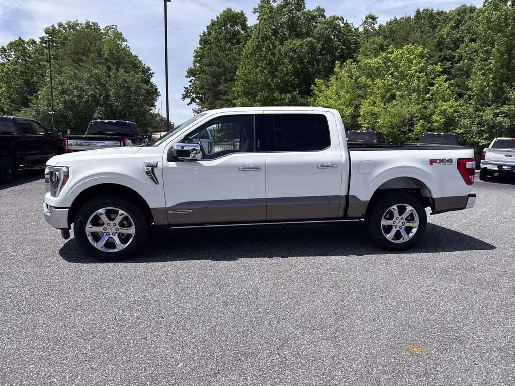 2023 Star White Metallic Tri-Coat Ford F-150 King Ranch 4X4 Truck
