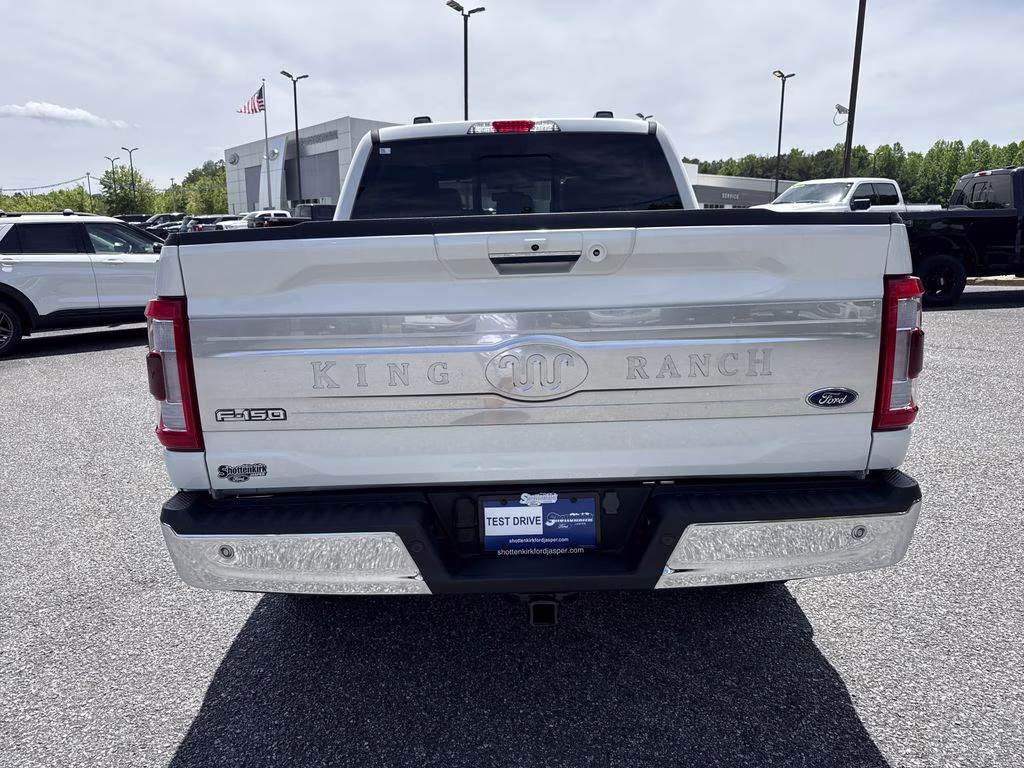 2023 Star White Metallic Tri-Coat Ford F-150 King Ranch 4X4 Truck