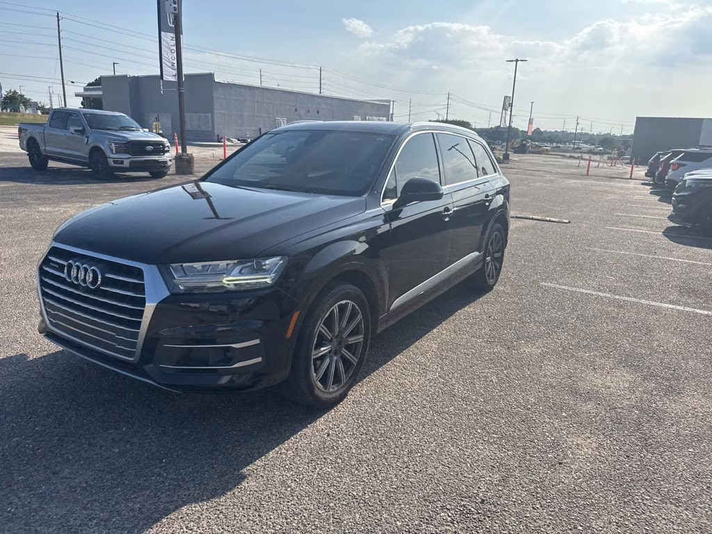 2018 Orca Black Metallic Audi Q7 2.0T Premium Plus AWD SUV