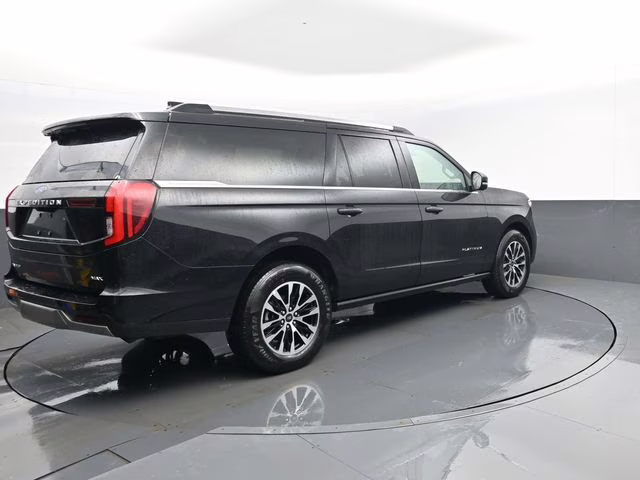 2025 Black Metallic Ford Expedition Max Platinum 4X4 SUV