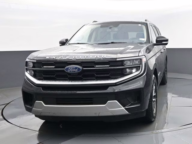 2025 Black Metallic Ford Expedition Max Platinum 4X4 SUV