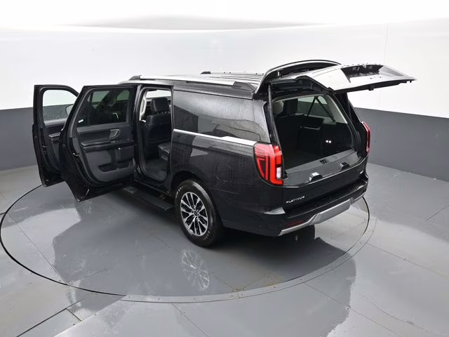 2025 Black Metallic Ford Expedition Max Platinum 4X4 SUV