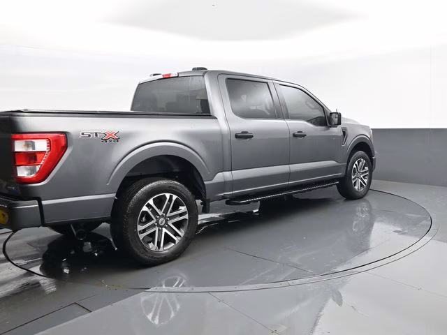 2023 Gray Metallic Ford F-150 XL 4X4 Truck