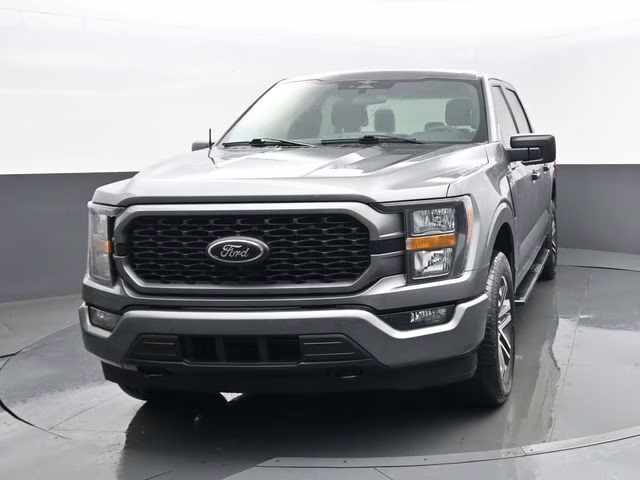 2023 Gray Metallic Ford F-150 XL 4X4 Truck