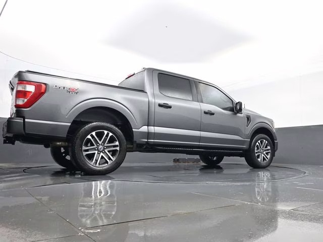 2023 Gray Metallic Ford F-150 XL 4X4 Truck