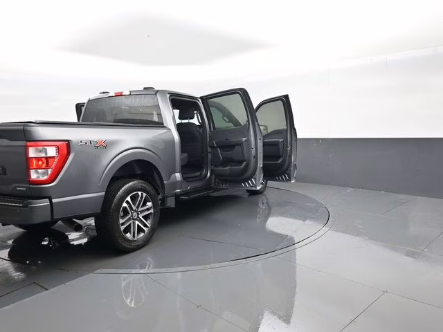 2023 Gray Metallic Ford F-150 XL 4X4 Truck