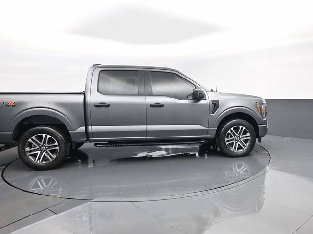 2023 Gray Metallic Ford F-150 XL 4X4 Truck