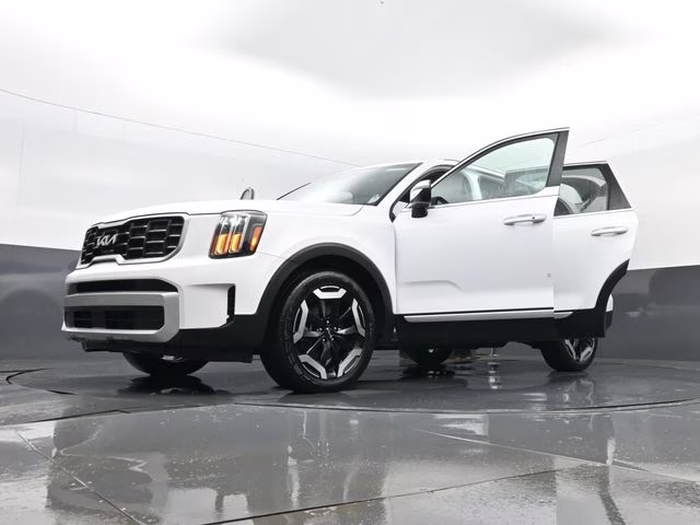 2025 Glacial White Pearl Kia Telluride S AWD SUV