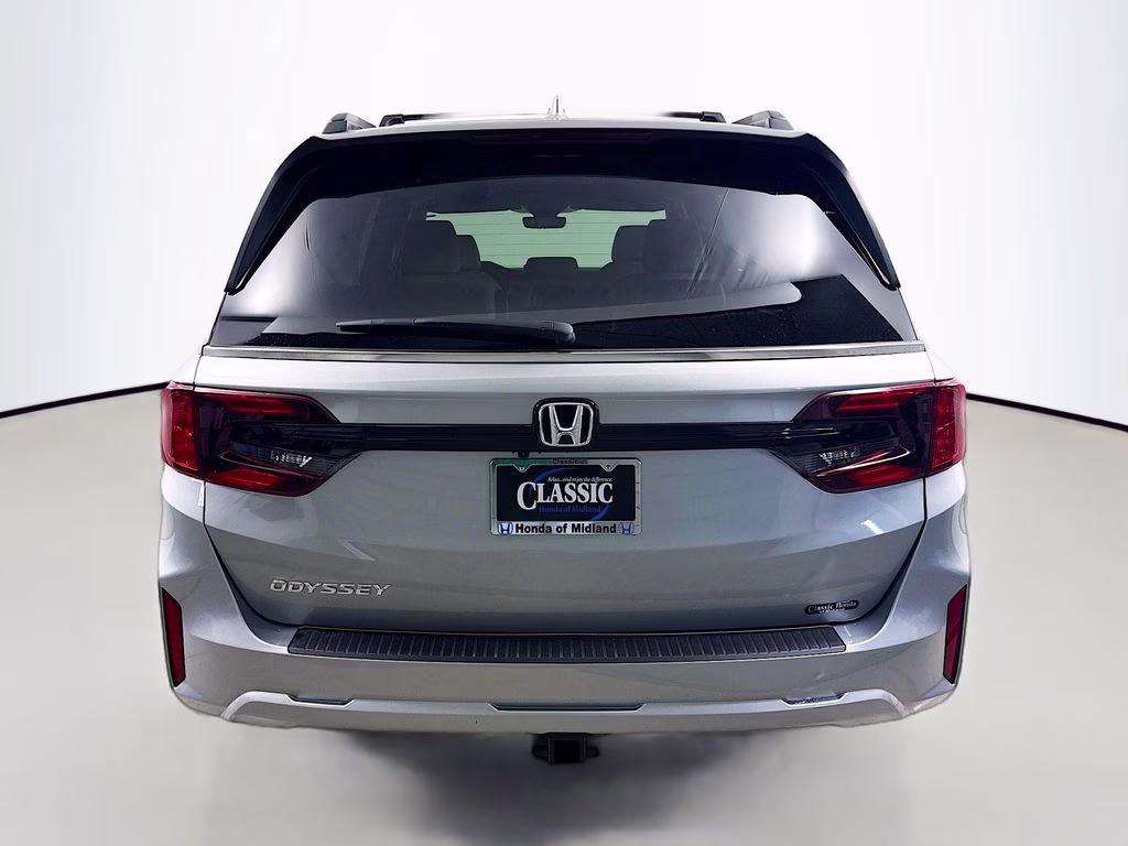 2026 Solar Silver Metallic Honda Odyssey EX-L FWD Van