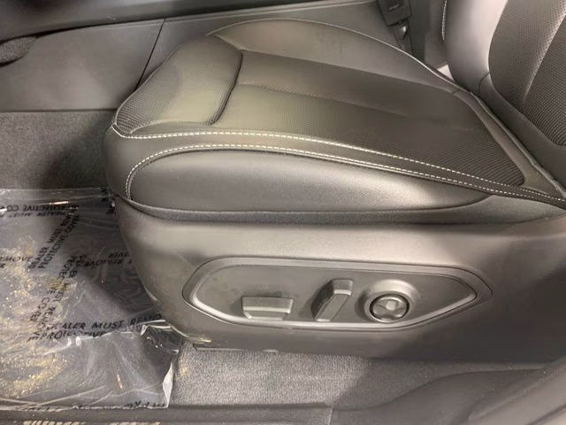 2026 Bright White Clearcoat Jeep Grand Cherokee L Limited 4X4 SUV