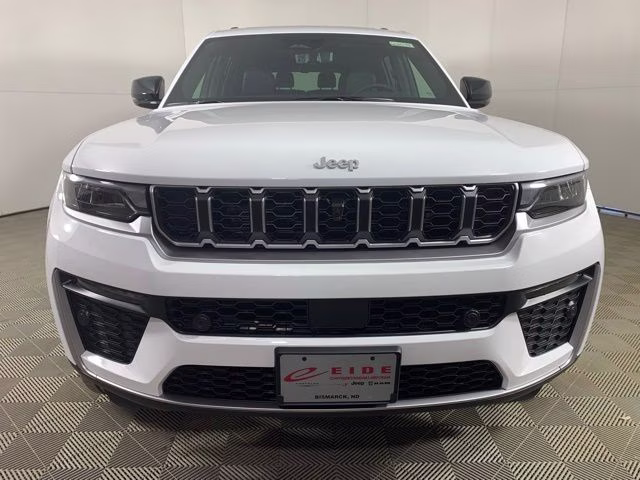 2026 Bright White Clearcoat Jeep Grand Cherokee L Limited 4X4 SUV