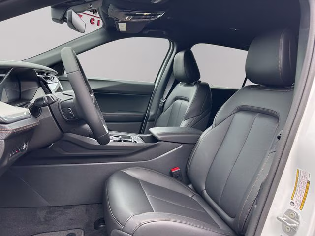 2026 Bright White Clearcoat Jeep Cherokee Limited 4X4 SUV