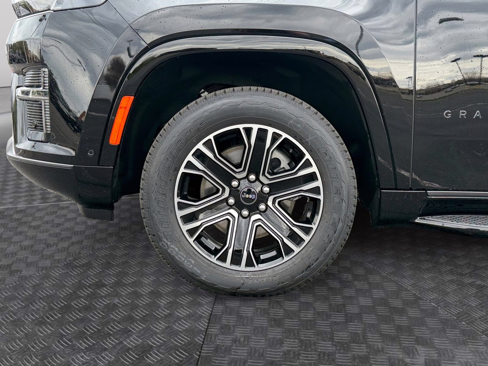 2026 High Gloss Black Jeep Grand Wagoneer 4X4 SUV