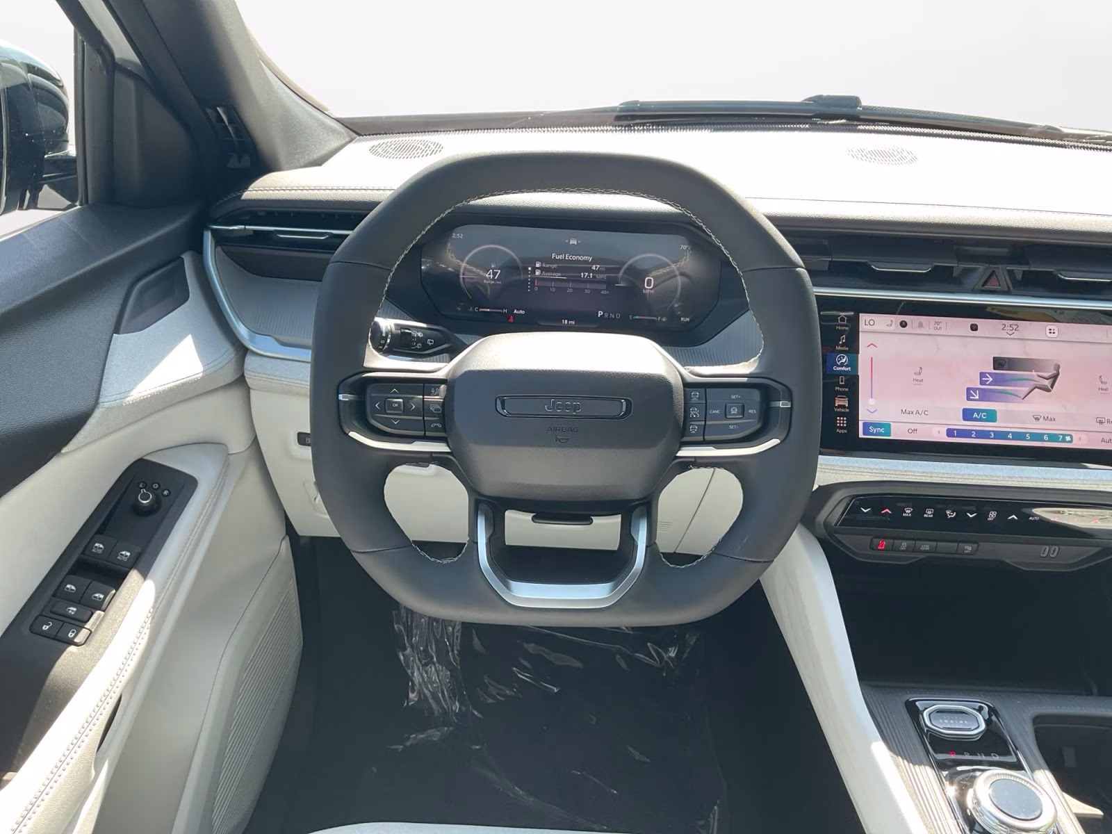 2026 Bright White Clearcoat Jeep Cherokee Laredo 4X4 SUV