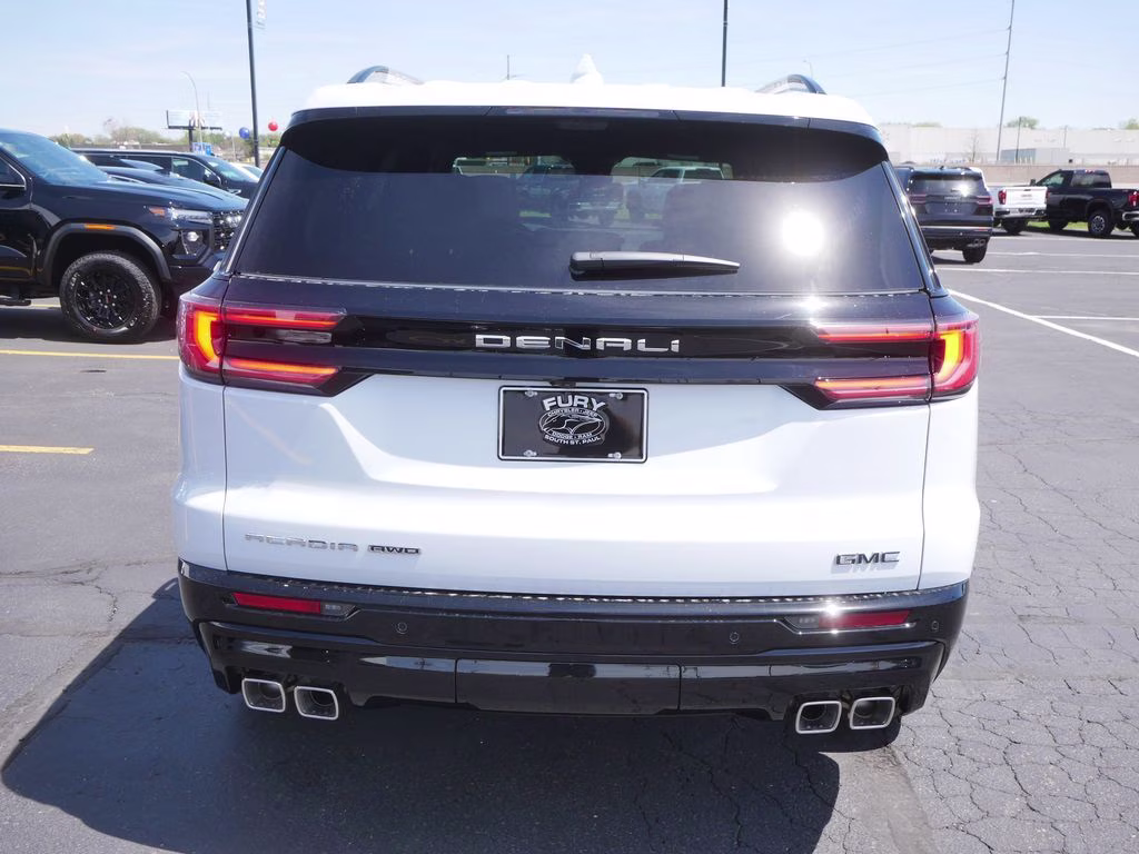 2026 Glacier White Tricoat GMC Acadia Denali Ultimate AWD SUV