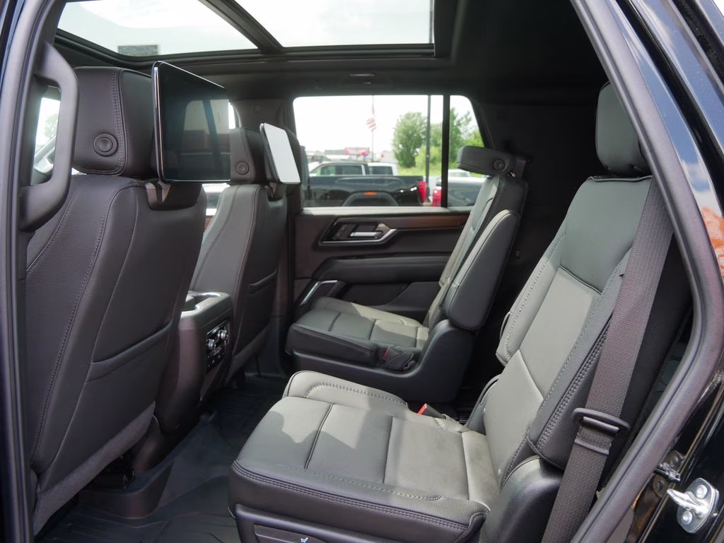 2026 Onyx Black GMC Yukon Denali 4X4 SUV