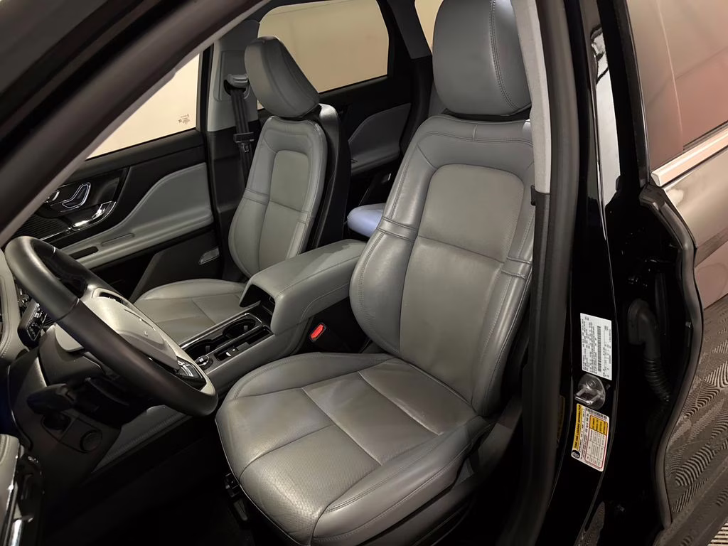 2022 Infinite Black Metallic Clearcoat Lincoln Corsair Plug-In Hybrid Grand Touring AWD SUV