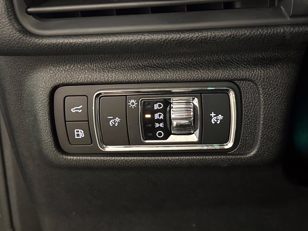 2022 Infinite Black Metallic Clearcoat Lincoln Corsair Plug-In Hybrid Grand Touring AWD SUV