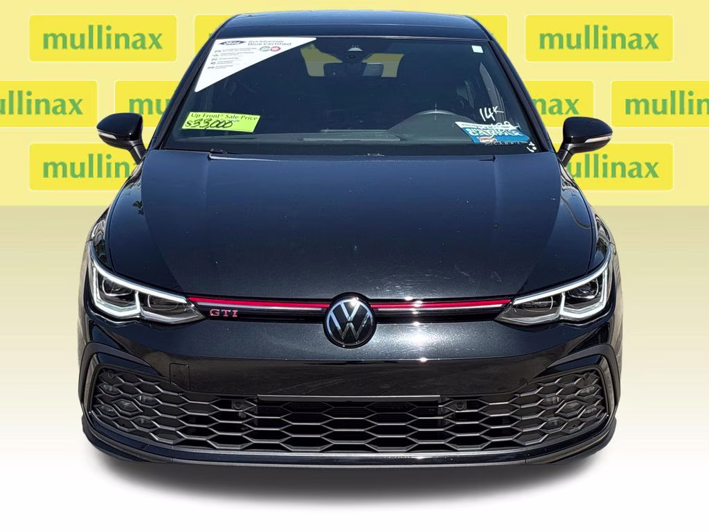 2024 Black Volkswagen Golf GTI 2.0T SE FWD Hatchback