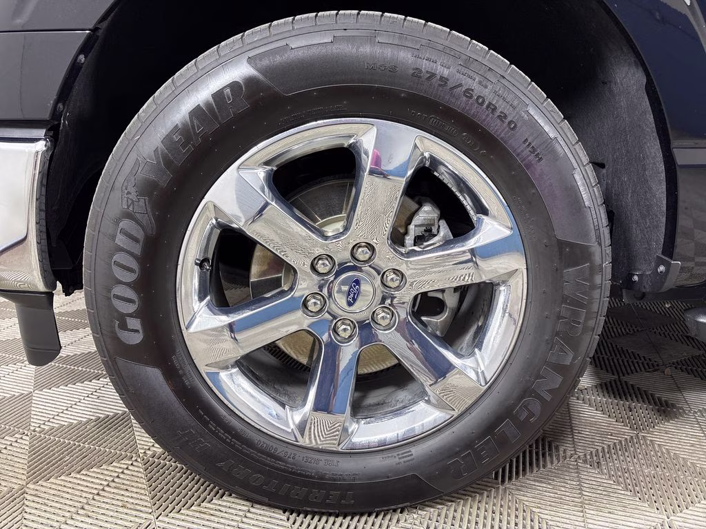 2023 Black Metallic Ford F-150 XLT RWD Truck