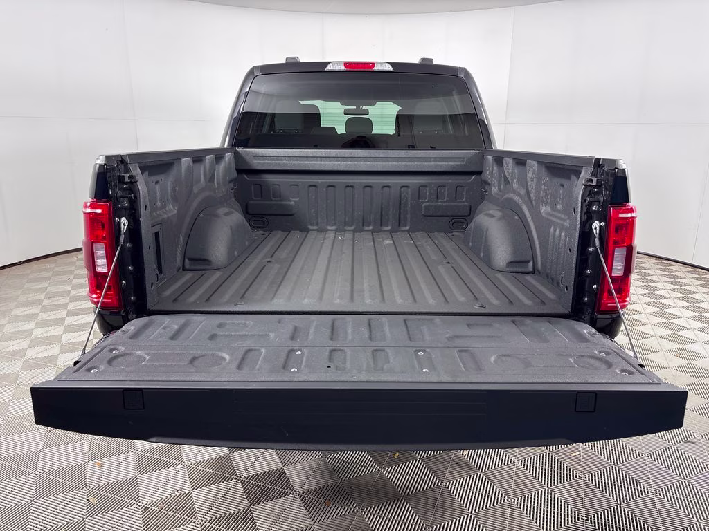2023 Black Metallic Ford F-150 XLT RWD Truck