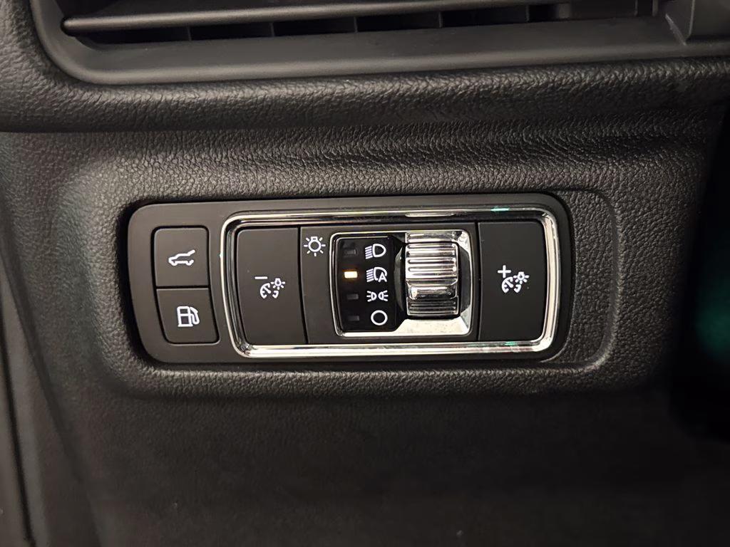 2022 Infinite Black Metallic Clearcoat Lincoln Corsair Plug-In Hybrid Grand Touring AWD SUV