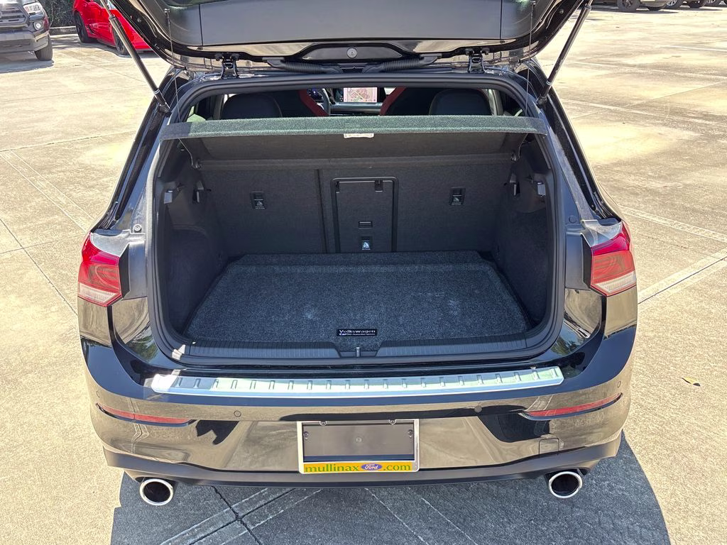 2024 Black Volkswagen Golf GTI 2.0T SE FWD Hatchback