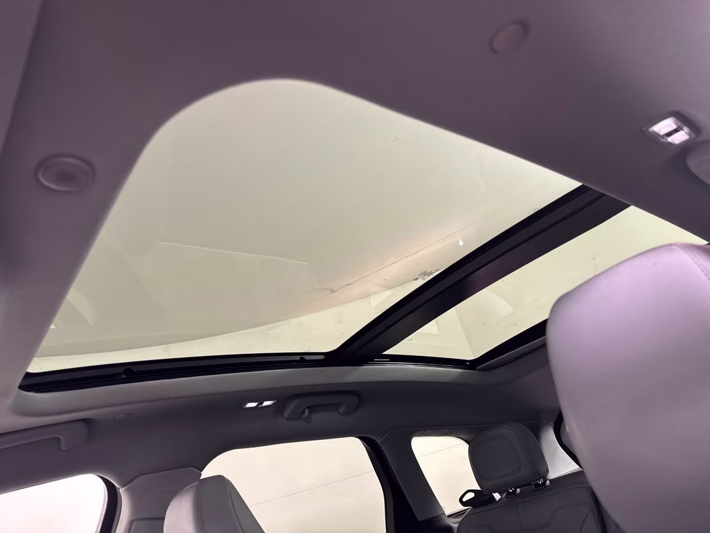 2022 Infinite Black Metallic Clearcoat Lincoln Corsair Plug-In Hybrid Grand Touring AWD SUV