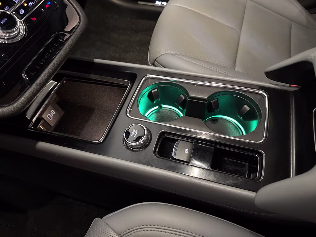 2022 Infinite Black Metallic Clearcoat Lincoln Corsair Plug-In Hybrid Grand Touring AWD SUV