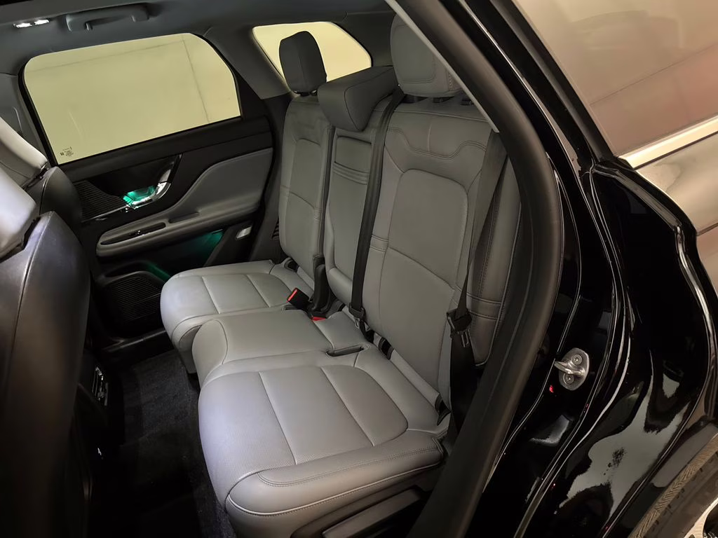 2022 Infinite Black Metallic Clearcoat Lincoln Corsair Plug-In Hybrid Grand Touring AWD SUV