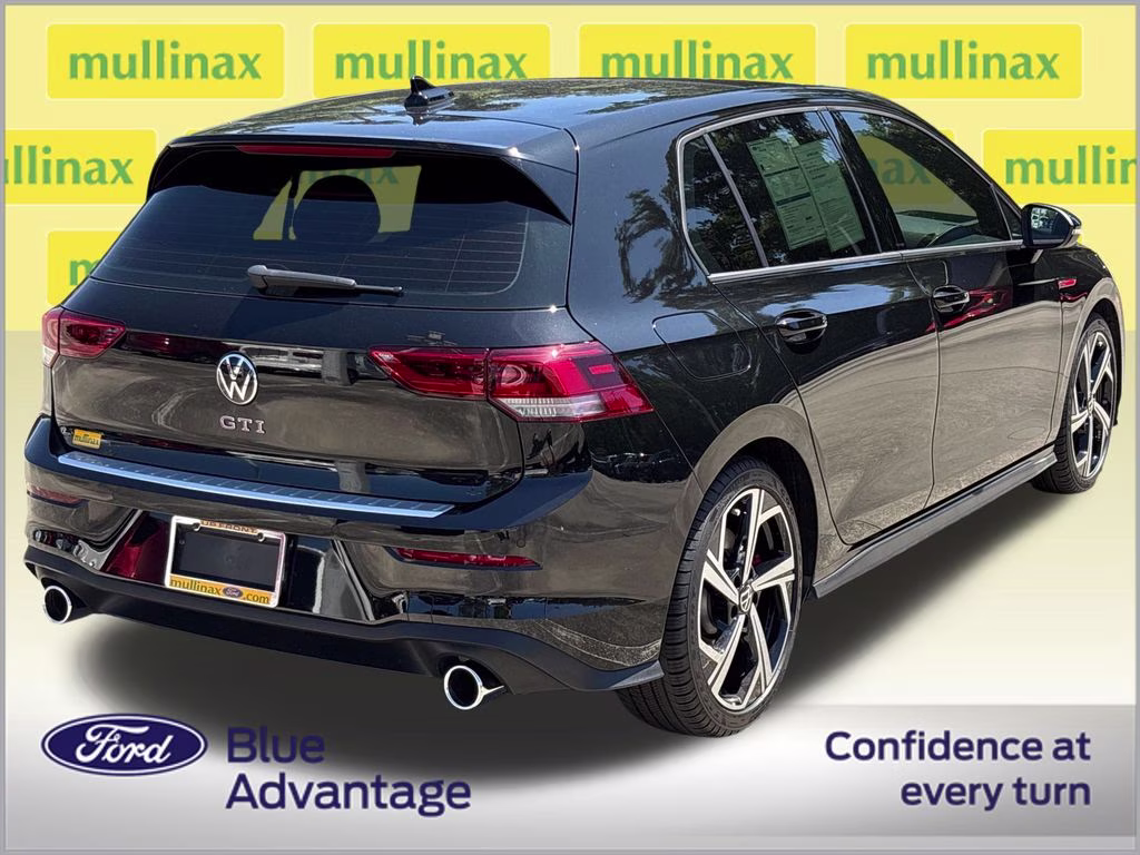 2024 Black Volkswagen Golf GTI 2.0T SE FWD Hatchback
