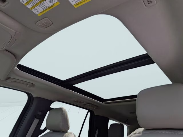 2021 Star White Metallic Tri-Coat Ford Expedition Limited RWD SUV
