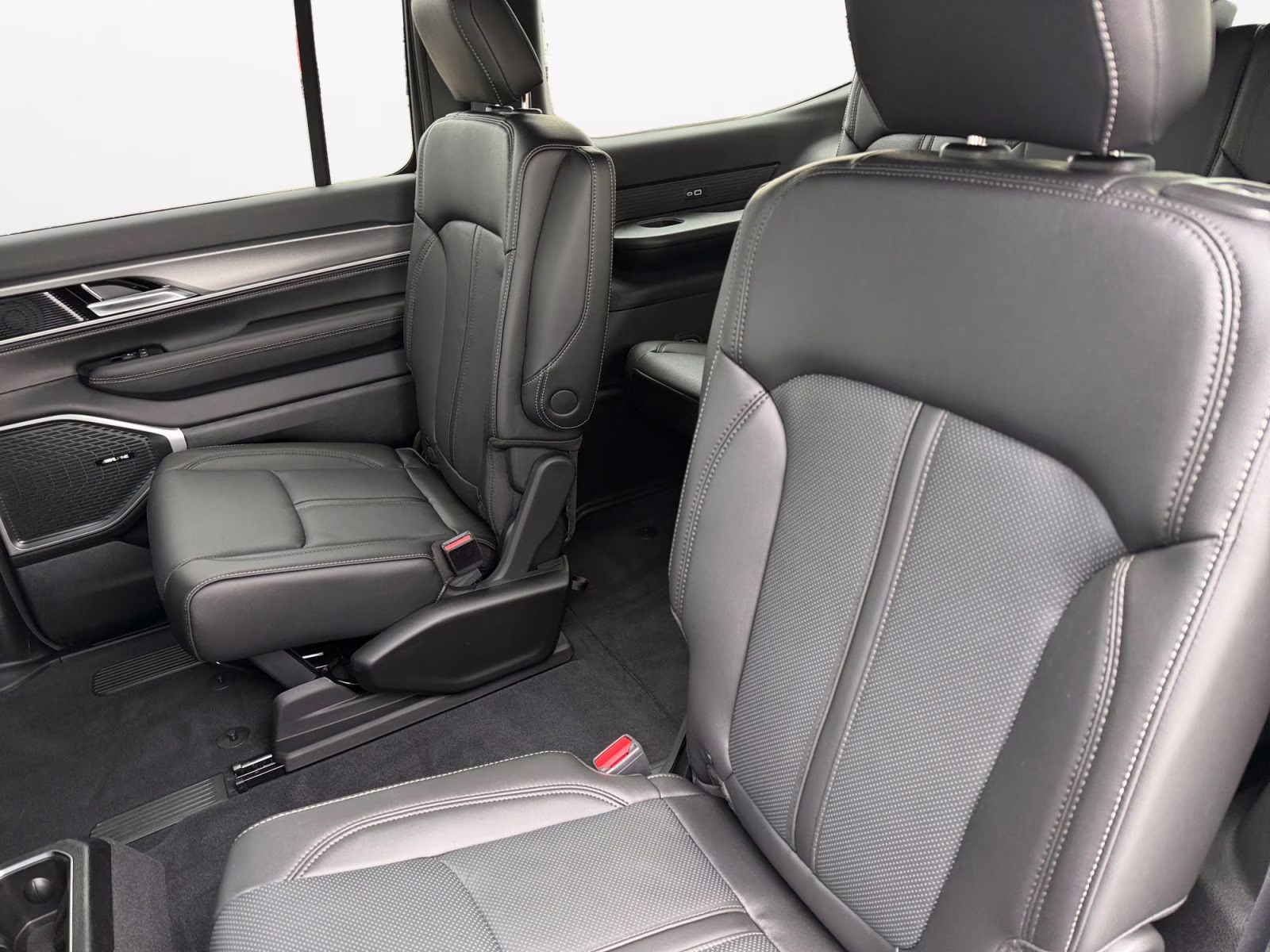 2026 High Gloss Black Jeep Grand Wagoneer 4X4 SUV