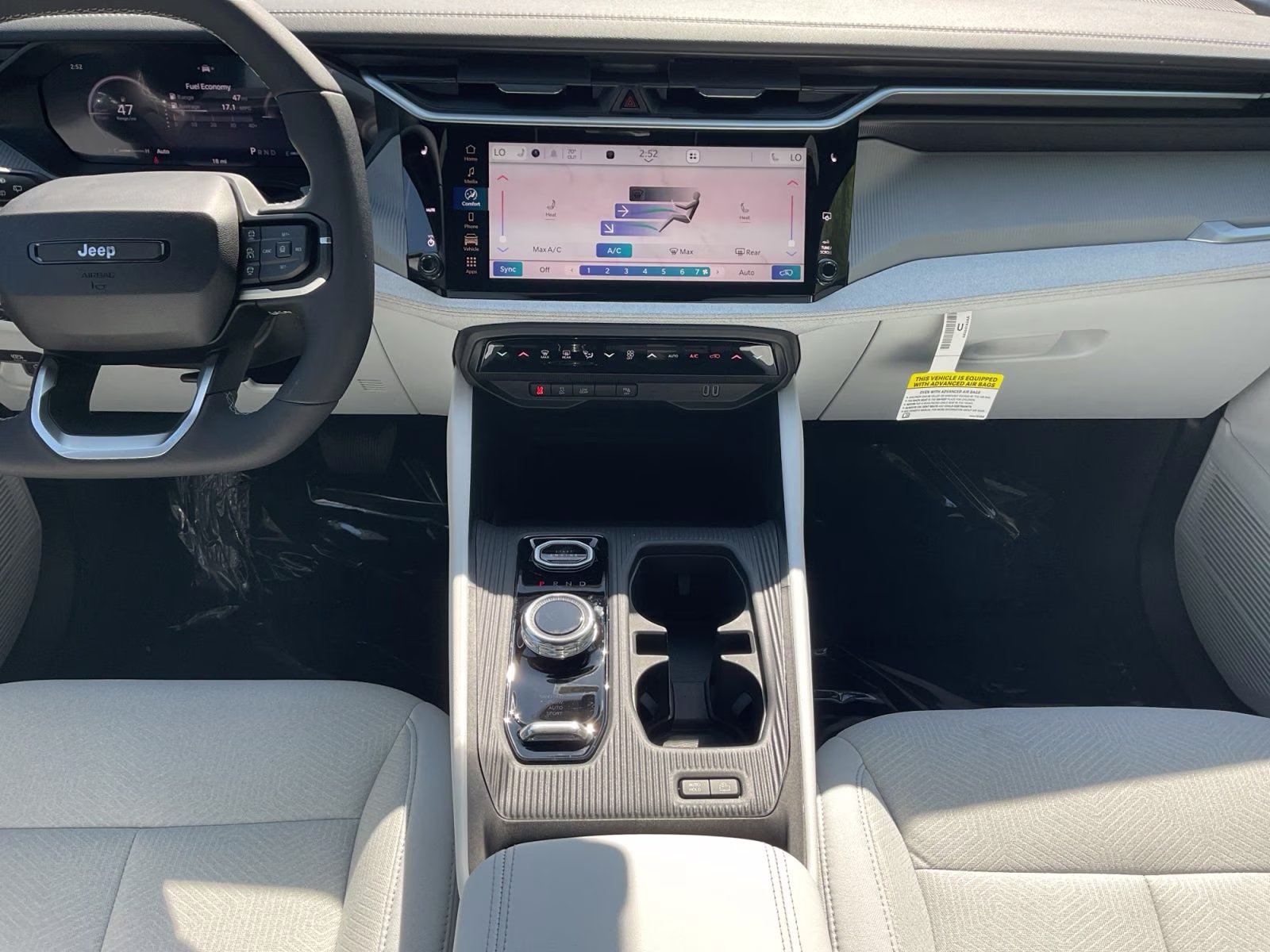 2026 Bright White Clearcoat Jeep Cherokee Laredo 4X4 SUV