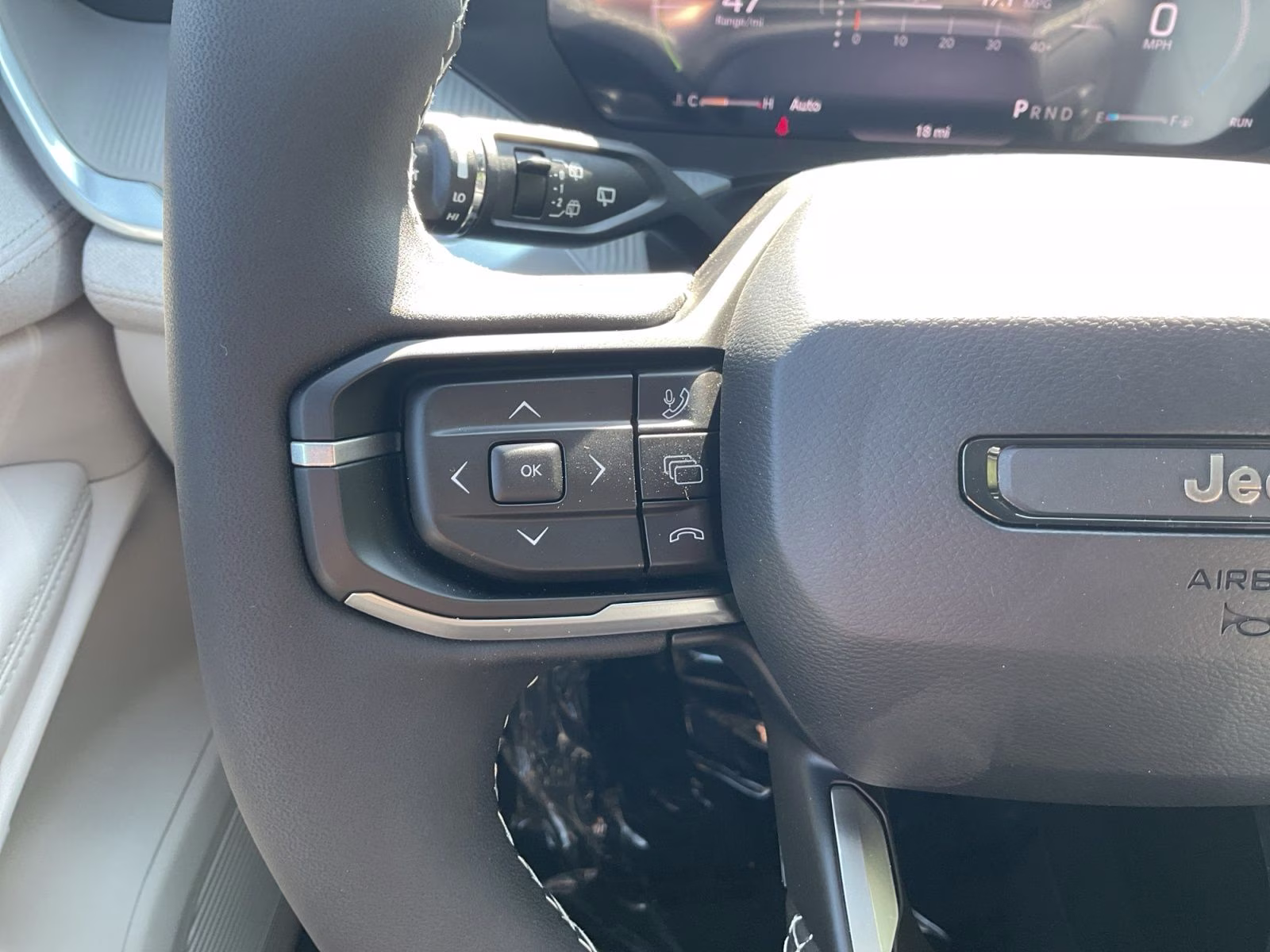 2026 Bright White Clearcoat Jeep Cherokee Laredo 4X4 SUV